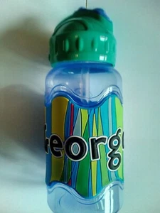 Kind,Kinder,Personalisiertes Wasser,Saft,Kunststoff,Auslaufsicher,viele verschiedene Namen - Bild 1 von 7