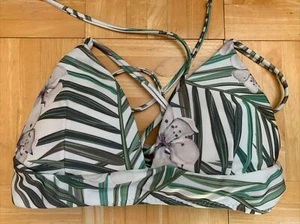 GARAGE XS BIKINI TOP WHITE TROPICAL LEAVES White Green - Picture 1 of 4