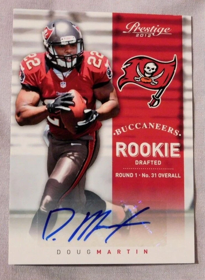 2012 Playoff Prestige Rookie Signatures Autographed #245 Doug Martin Auto Card - Image 1 of 1