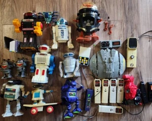 1984 Yonezawa LACHENDER ROBOTER/Anhalter/Battlestar Galactica/Technibot XR1 SET - Bild 1 von 8