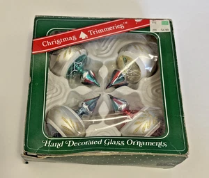 Caja dañada adornos navideños vintage decorados a mano - Imagen 1 de 13