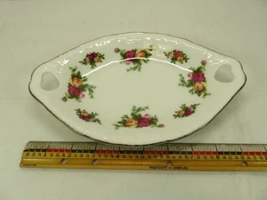 Royal Albert Old Country Roses Victorian Tray 9 1/2 by 6 1/4 inches Gold Trim - Picture 1 of 7