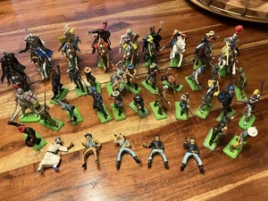 Britains Deetail Konvolut 35 Figuren - Bild 1 von 11