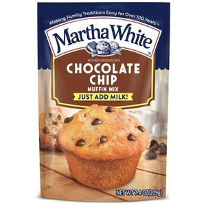 Martha White Chocolate Chip Muffin Mix 7.5 oz Bag - Picture 1 of 3