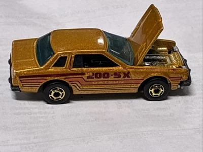 Hot Wheels 1981 DATSUN 200 SX Gold -Vintage (FC86A-1Q5419 - Image 1 of 4
