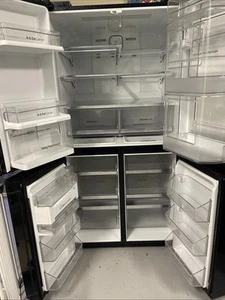 LG fridge 951L capacity - Picture 1 of 2