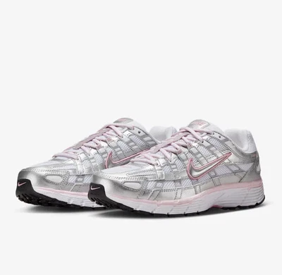 Nike W P-6000 para mujer talla 8 blanco/plata metálica BV1021-108 envío rápido Foto 1 de 4