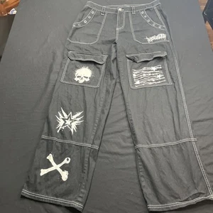 Hot Topic Gothic Black Cargo Pants w/ Graphic Skull & Barbed Wire Patches - Picture 1 of 21