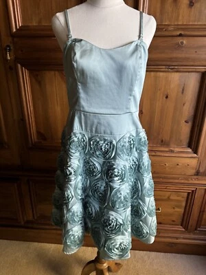 "REVIEW"SIZE"10"STUNNING*F~N~FLARE SWING GREEN SATIN DRESS WITH PETTICOAT/FRILL* - image 1 of 4