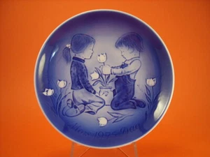 Desiree' Copenhagen Mamma Plate 1975 - Picture 1 of 3