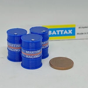 # 1/43 3x BIDONI CARBURANTE 200 l MARTINI RACING BLU x DIORAMA ASSISTENZA RALLY# - Foto 1 di 1