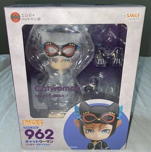 Catwoman Ninja Edition Batman Nendoroid Figure 962 Good Smile Company New - Picture 1 of 6