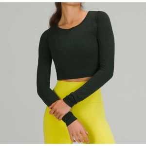 Lululemon Ebb to Street Langarm Cropped für Damen in Rainforest Green  - Bild 1 von 7