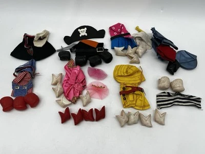 RARE 1966 Vtg REMCO TV Jones Playmate  Pussy Meow Clothing Lot Original Sets - Image 1 of 4