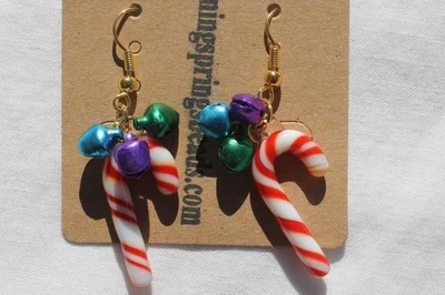 Brincos de bengala doce de vidro com sinos verdes, roxos e azuis para artesanato em joias - Imagem 1 de 4