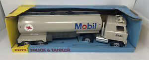 ERTL 3416 Mobil In Box Gas Oil Truck Tanker Pressed Steel Semi Tractor Trailer