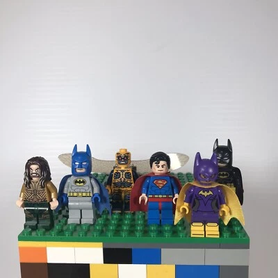 LEGO DC Super Heroes Minifigures Lot..Batman Aquaman Superman Batgirl - Image 1 of 4