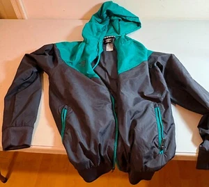 Giacca a vento uomo Umbro oversize zip taglia media grigio/verde - Foto 1 di 4