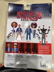 Bandai America Stranger Things Eleven 4" Exclusive for Target Actionfigur - Bild 1 von 1