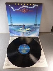 Journey : Raised on Radio - UK 1st Press Album - 1986 + inner - Picture 1 of 2