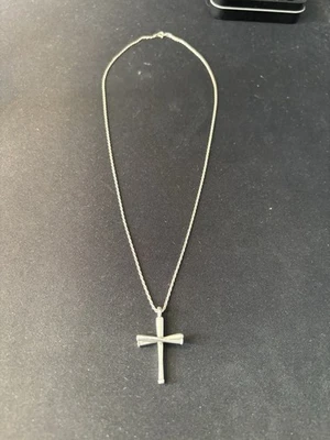 Italy 925 Solid Sterling Silver 1mm Rope Chain With Baseball Bat Cross Pendant - Image 1 of 4