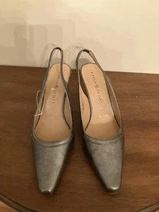 Karen Scott Women's Silver Slingback Pump Shoes Size 7.5M - Picture 1 of 6
