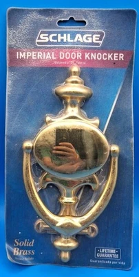 Golpeador de puerta imperial de latón brillante macizo de por vida Schlage 9 x 4 pulgadas - Nuevo Foto 1 de 2