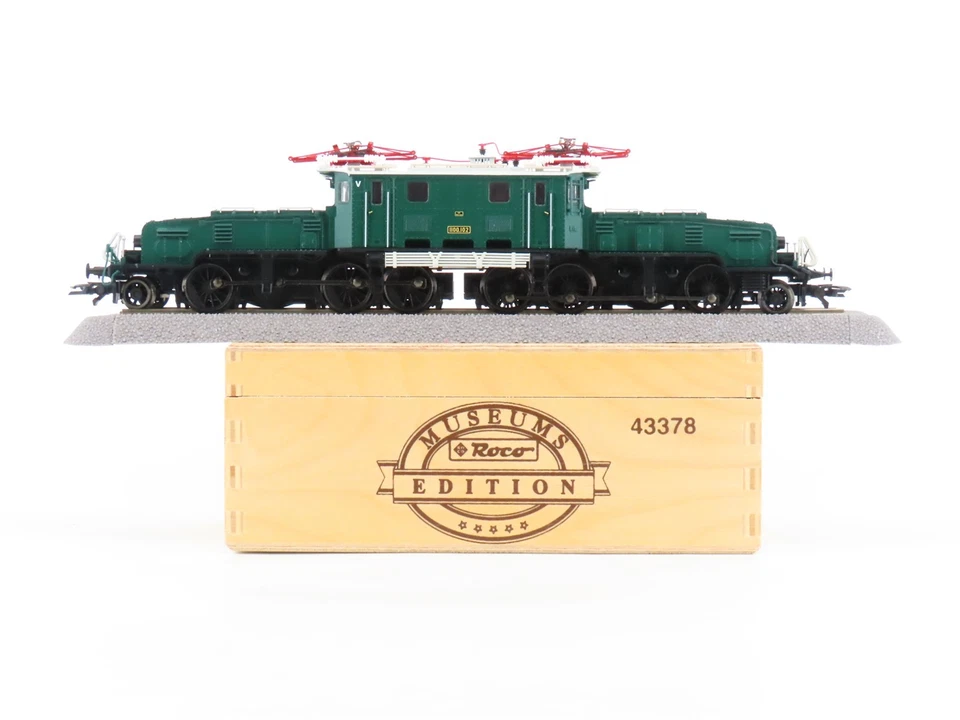HO Roco Museum Edition 43378 OBB BR 1100 Crocodile Electric #102 - DCC Ready - Image 1 of 4