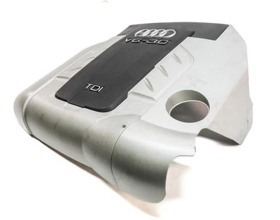 AUDI Q7 (4L) 2009-2012 3,0 L diésel (CATA) CUBIERTA DEL MOTOR PANEL DE AJUSTE Foto 1 de 4