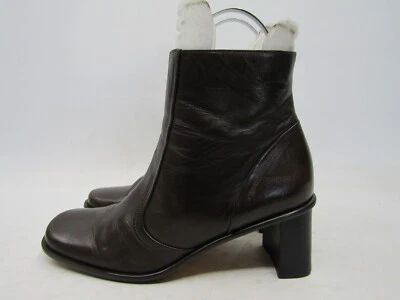 Botas de moda Etienne Aigner para mujer talla 9 M de cuero marrón con cremallera al tobillo Foto 1 de 4