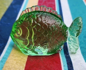 Puffy Key Lime Pesce paffuto UV Rosa Lucido Vetro Brilla Originale Edizione Limitata - Foto 1 di 15