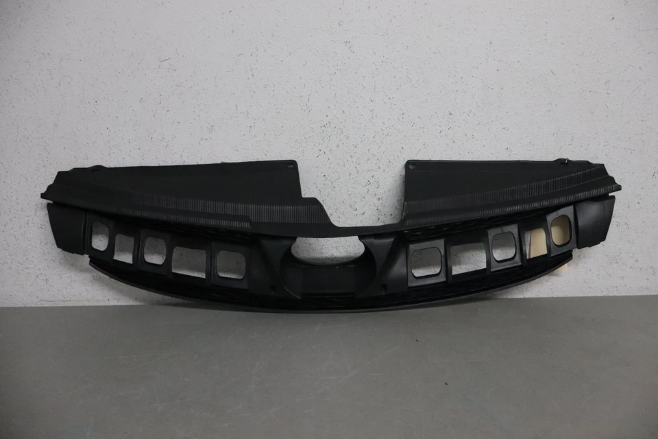 2006 2007 2008 2009 2010 TOYOTA SIENNA FRONT BUMPER GRILLE Foto 1 de 4