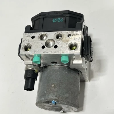 2004 - 2006 奥迪 S4 B6 - ABS 防锁防锁制动泵模块 8E0614517Q 原始设备制造商 — 第 1/4 张图片