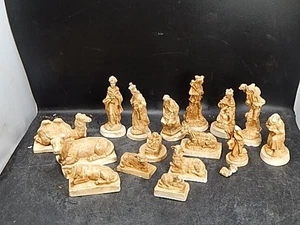 Krippenfiguren Jesuskind Maria Josef Gips Weihnachtskrippe - Bild 1 von 4