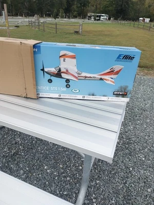 E-Flite Apprentice STS BNF Basic RC Electric Airplane - White - Image 1 of 4