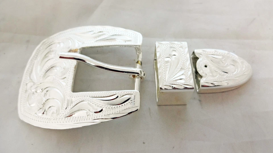 Juego de hebillas cuadradas Bixby de 3 piezas Hansen Western placa de plata tachuela de caballo nuevos tamaños Foto 1 de 1