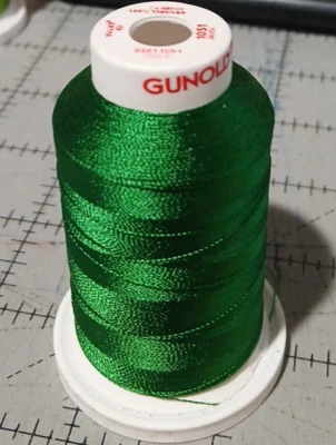 Sulky 40 Wt. 100% Viacose Color 1051 1000m - Image 1 of 2