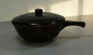 MAR CREST OVEN PROOF STONEWARE USA COVERED CASSEROLE - Picture 1 of 6