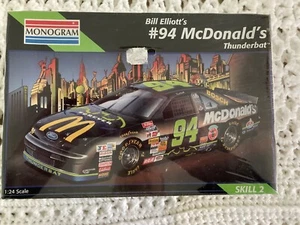 BILL ELLIOT #94 McDonalds Thunderbat Modellbausatz - Bild 1 von 4