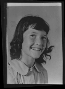 Vintage Negative Black & White Portrait Little Girl Child 2.5 x 3.5 - Picture 1 of 1