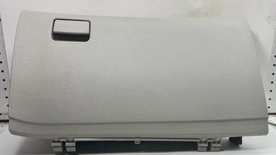 Toyota Venza 2009-2015 guantera compartimento de almacenamiento 55501-0T010-B0 OEM Foto 1 de 3