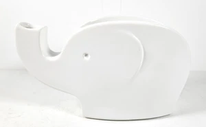 Fred Oliver (Fred & Friends) Keramik Elefant oliv/Snackhalter Gruben im Rüssel - Bild 1 von 6