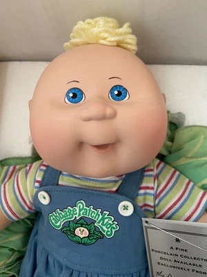 MUÑECA PORCELANA REPOLLO PARCHE ETHAN JAMES HILO RUBIO PELO OJOS AZULES Foto 1 de 4