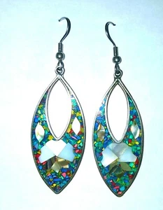 Pendientes de metal con esmalte - Imagen 1 de 12