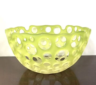 Agujeros redondos abiertos de plástico, tazón de exhibición grande de cocina de frutas de estilo moderno Foto 1 de 4