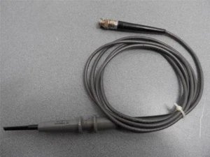 Tektronix Sonde P6028 010-121-00 1X, 47pF + Instr C, 6 Fuß, mit Schraubspitze 013-071 - Bild 1 von 6