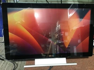 23" Dell P2314Tt Touchscreen (1080p) FHD LED-Backlit LCD Monitor CRACKED GLASS - Picture 1 of 7