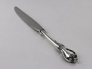 Lunt Delacourt Sterling Silver Dinner Knife - 9 1/8" - No Monograms - Picture 1 of 2