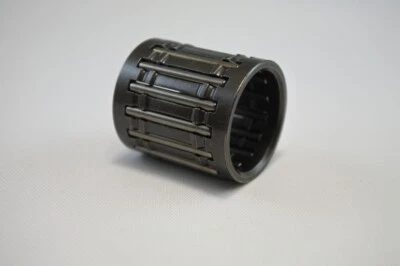 Cojinete de pasador de muñeca (18x22x24) Maico 250 73-80 400 74-81 440 490 81 KTM250 Foto 1 de 3