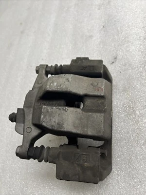 Toyota Prius V 2012 pinza de freno trasera derecha OEM Foto 1 de 4